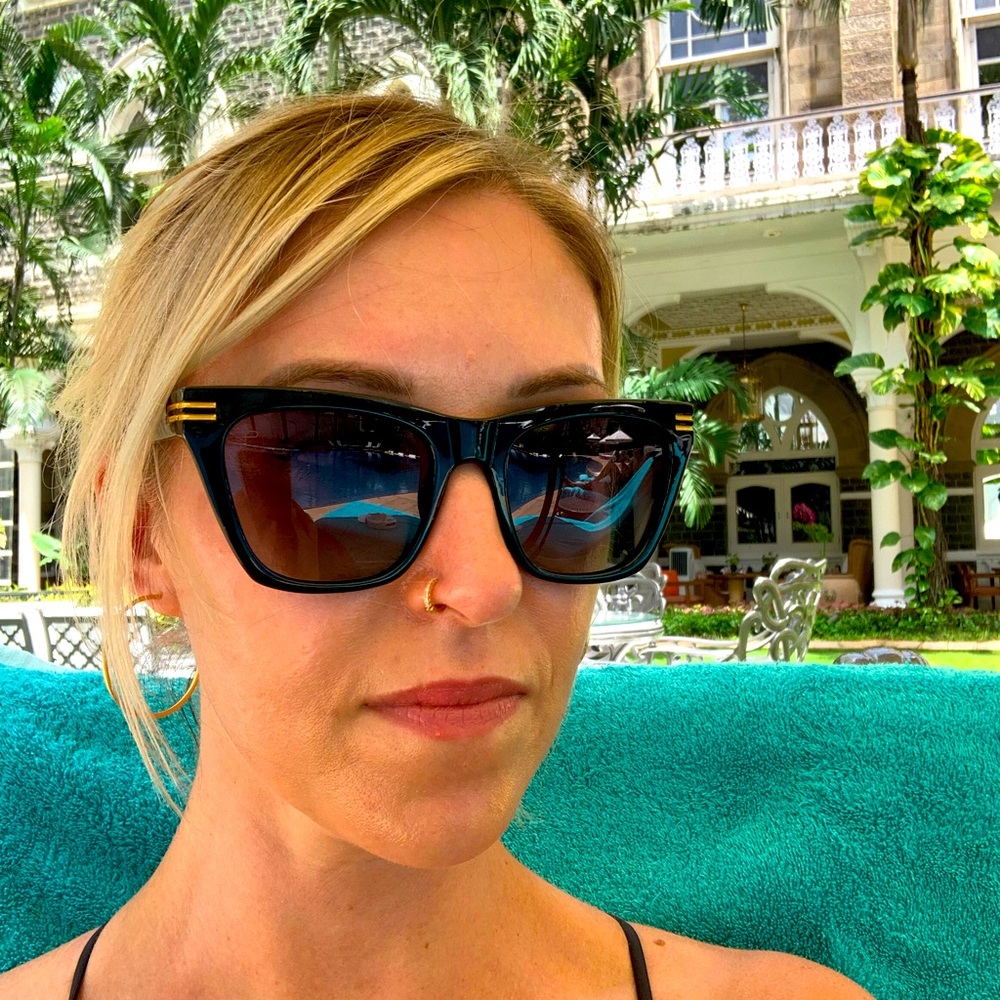 Meet your Posher, Melissa